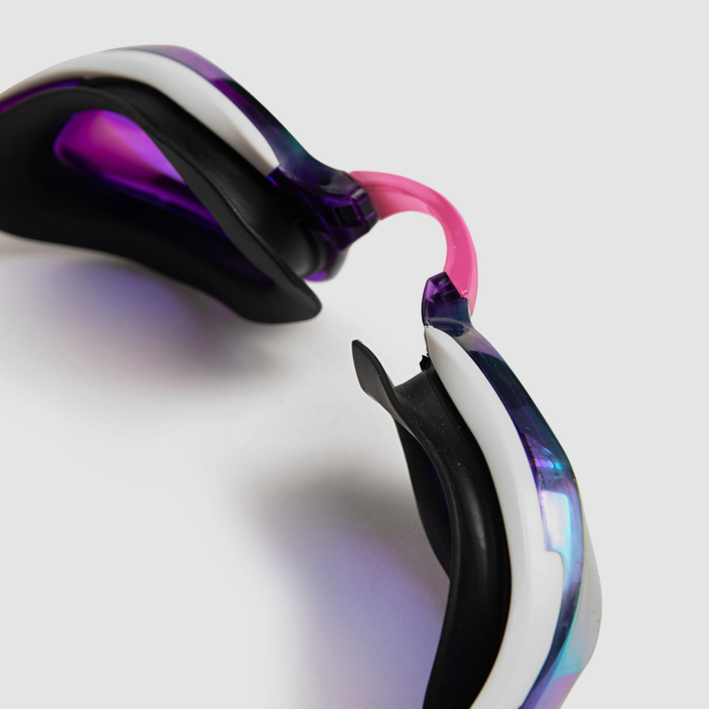 Arena Cobra Edge Swipe Mr Wettkampfschwimmbrille in WEISS