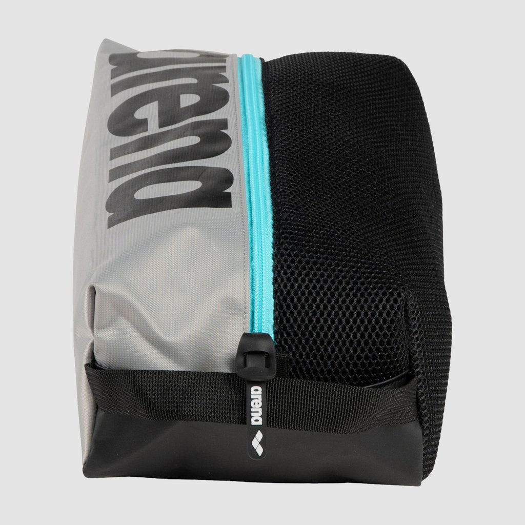 Arena Spiky III Pocket Bag in GRAU