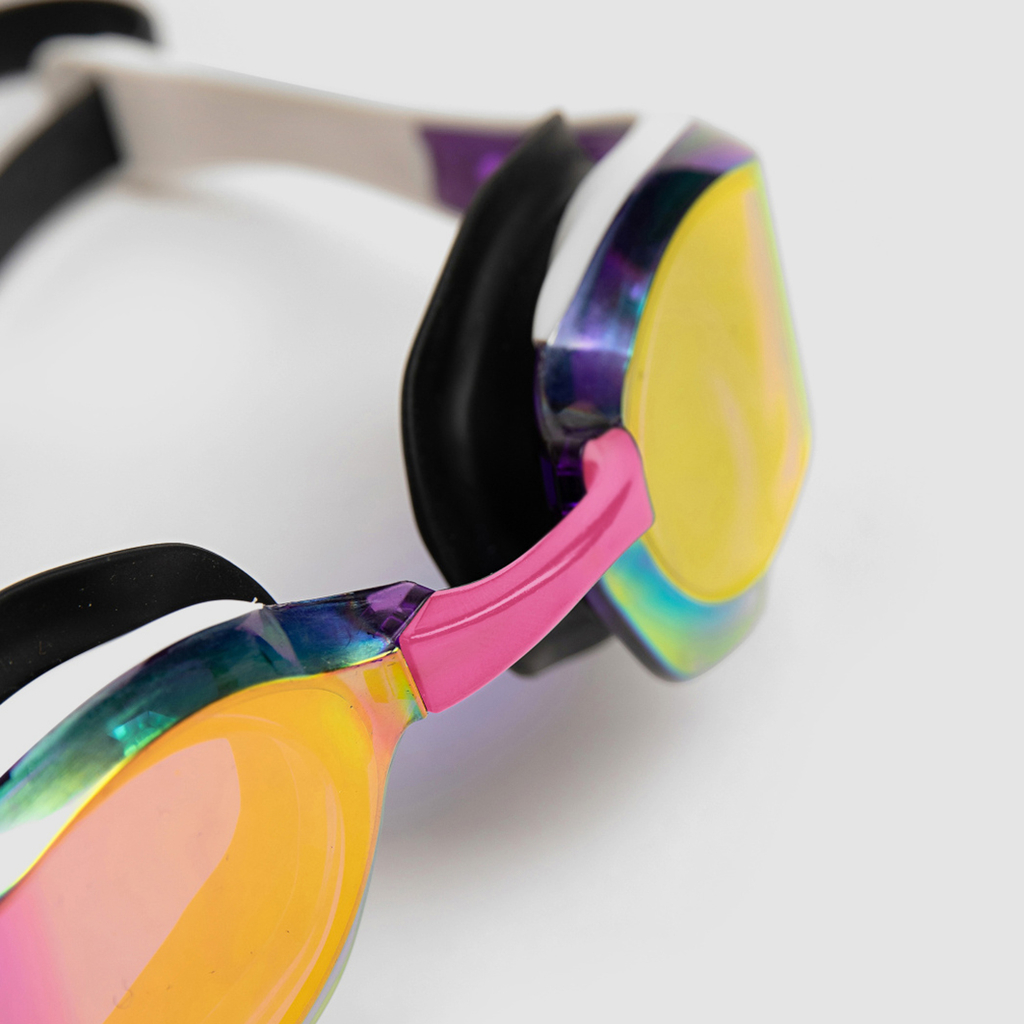 Arena Cobra Edge Swipe Mr Wettkampfschwimmbrille in WEISS