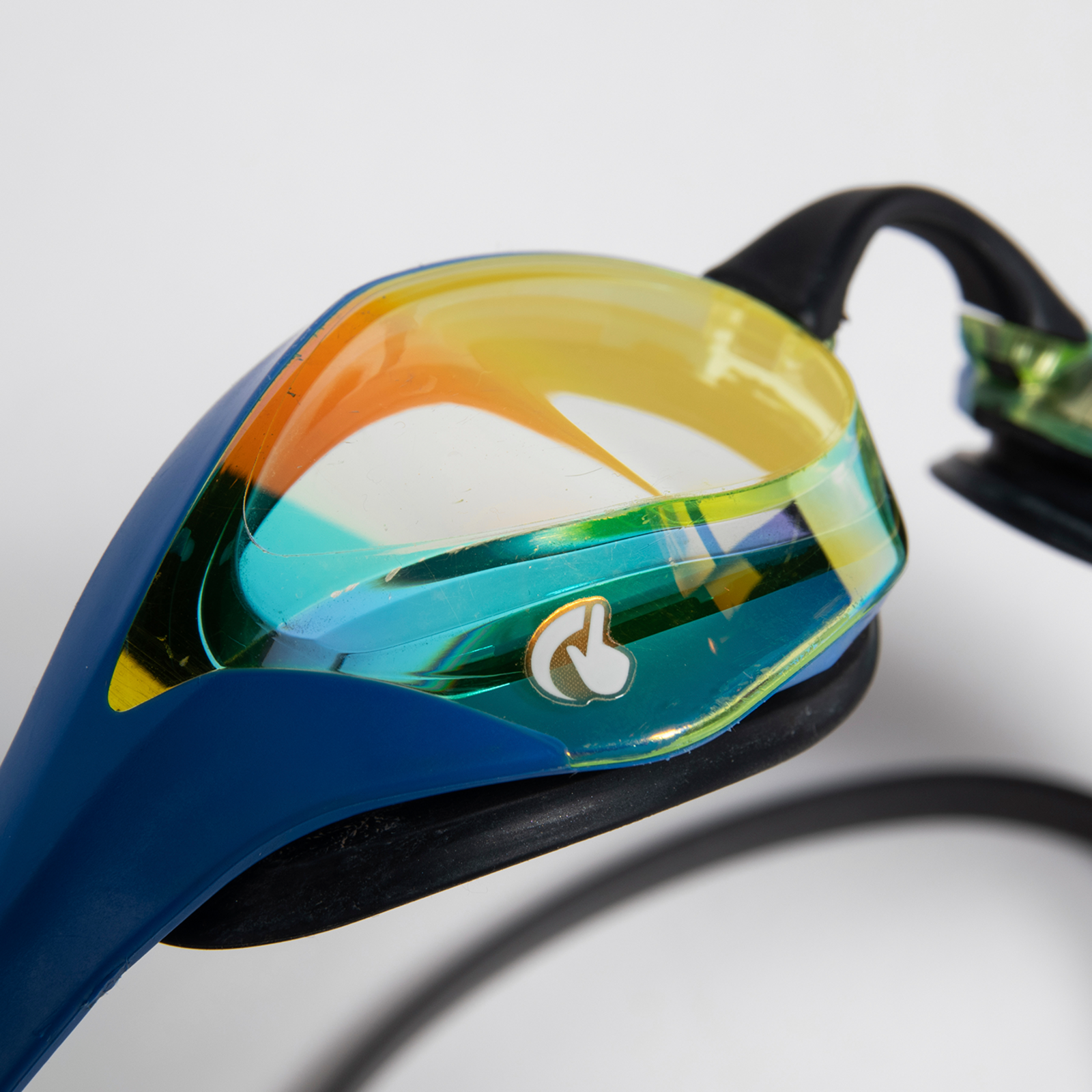 Arena Cobra Ultra Swipe Mirror Trainingsschwimmbrille in MEHRFARBIG