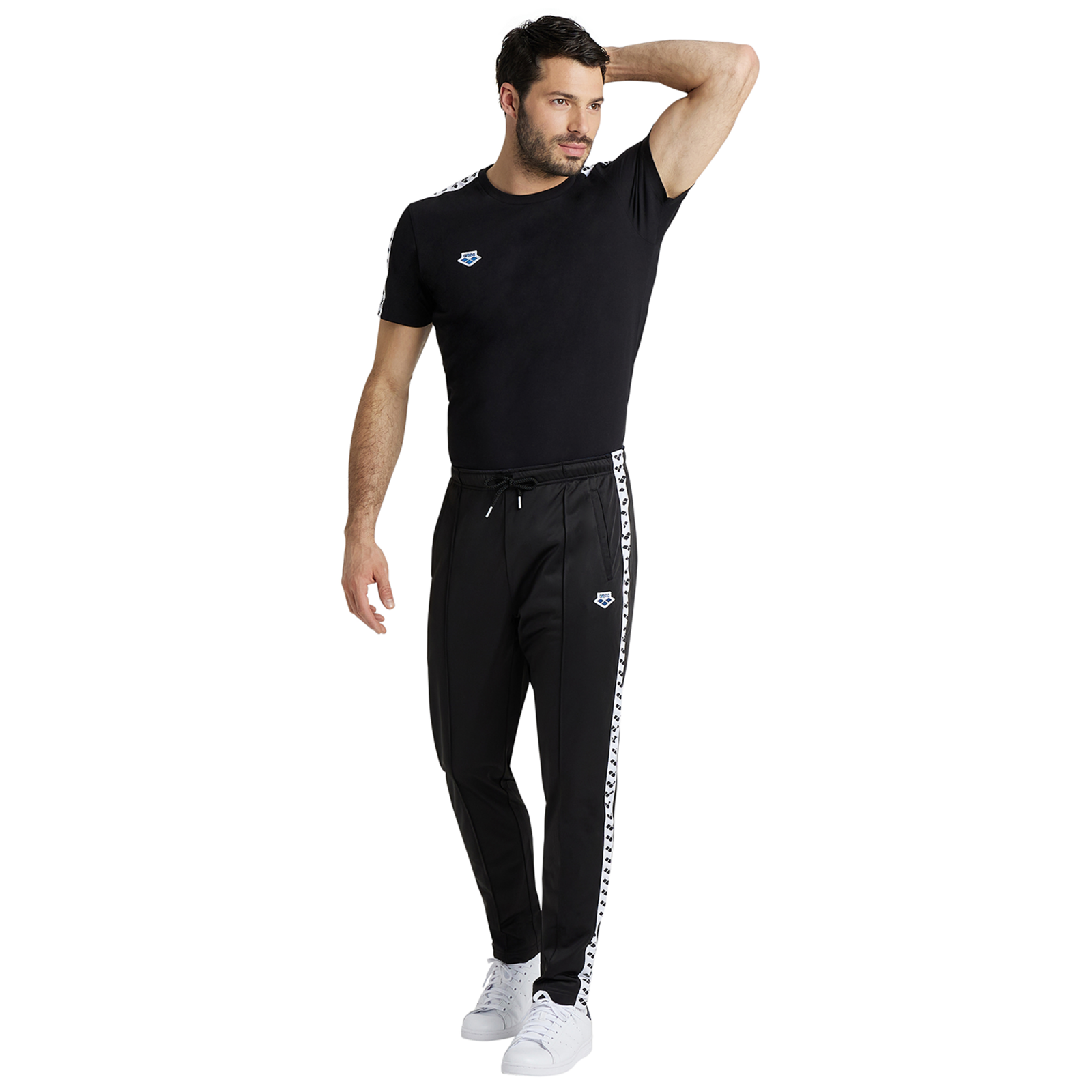 Arena M Relax Iv Team Pant in SCHWARZ