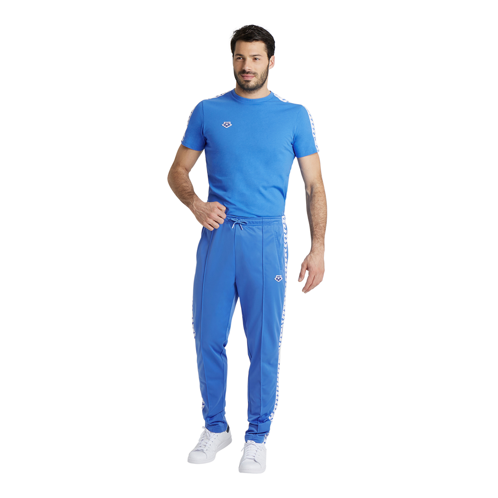 Arena M Relax Iv Team Pant in BLAU