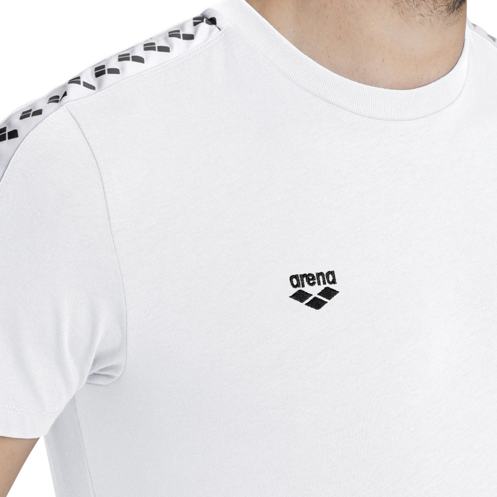 Arena M T-Shirt Team in WEISS