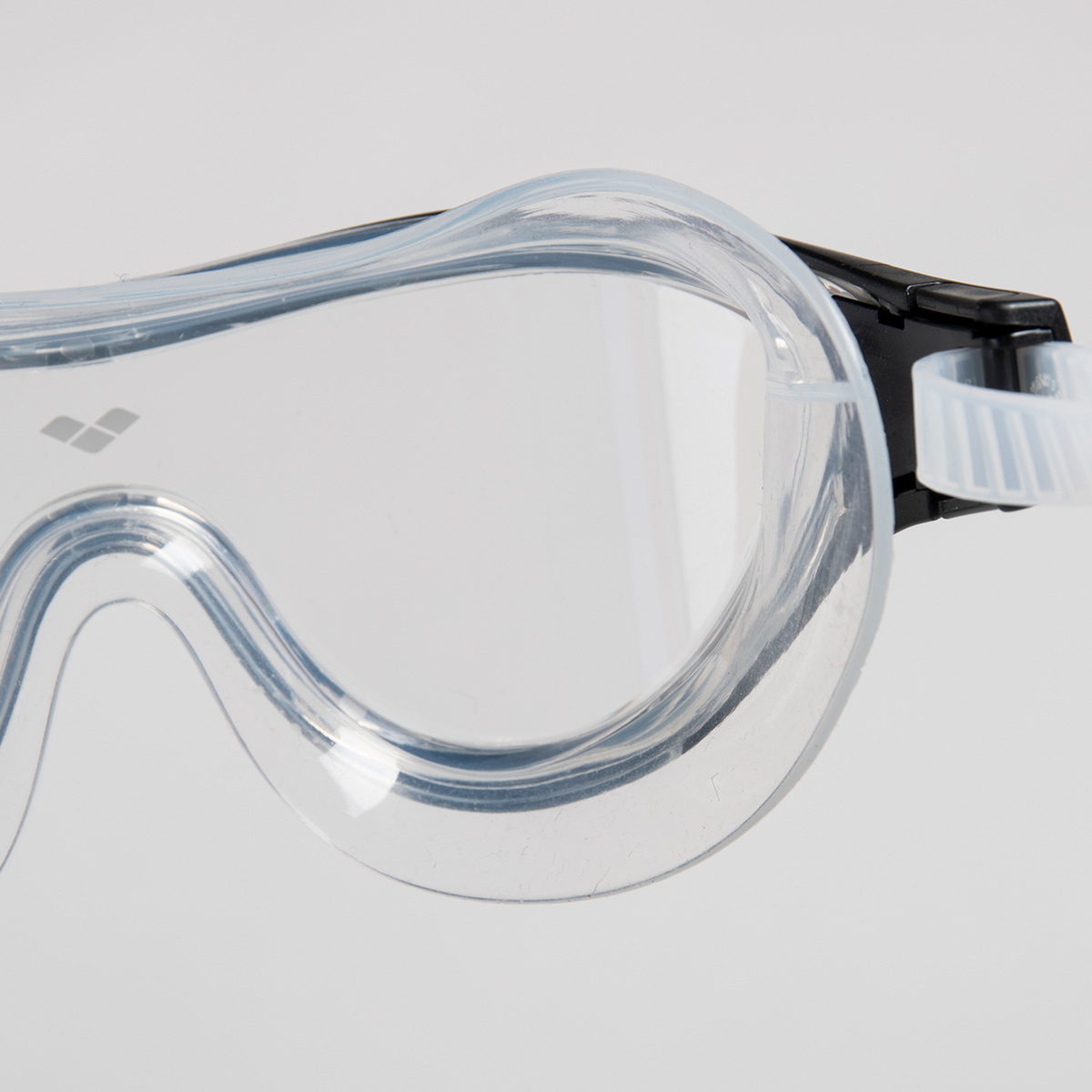 Arena The One Mask Trainingsschwimmbrille in SCHWARZ