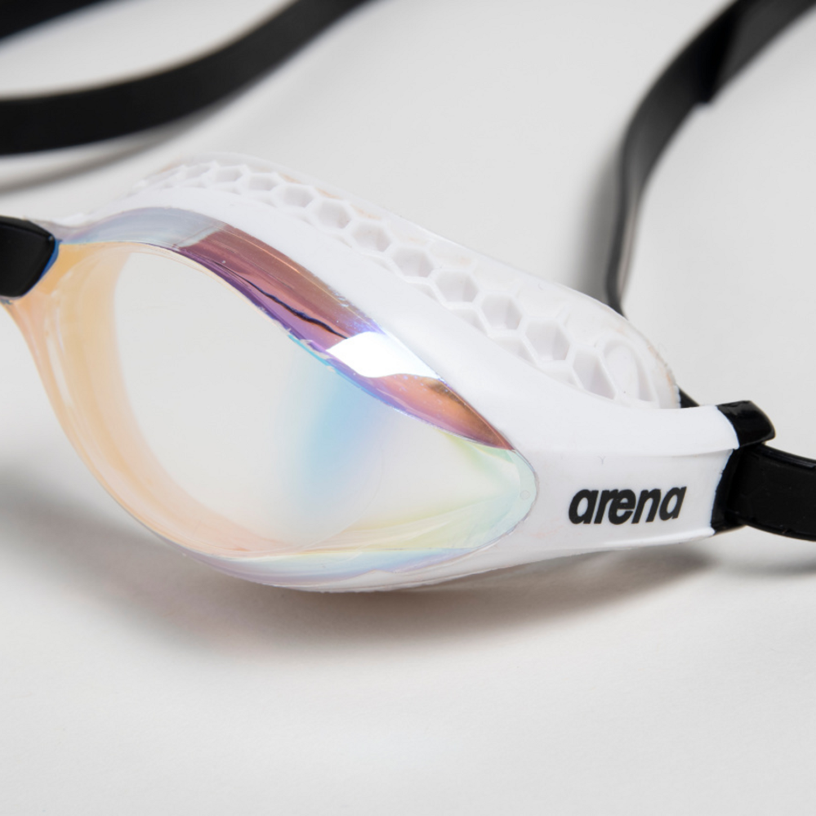 Arena Air-Speed Mirror Wettkampfschwimmbrille in SCHWARZ