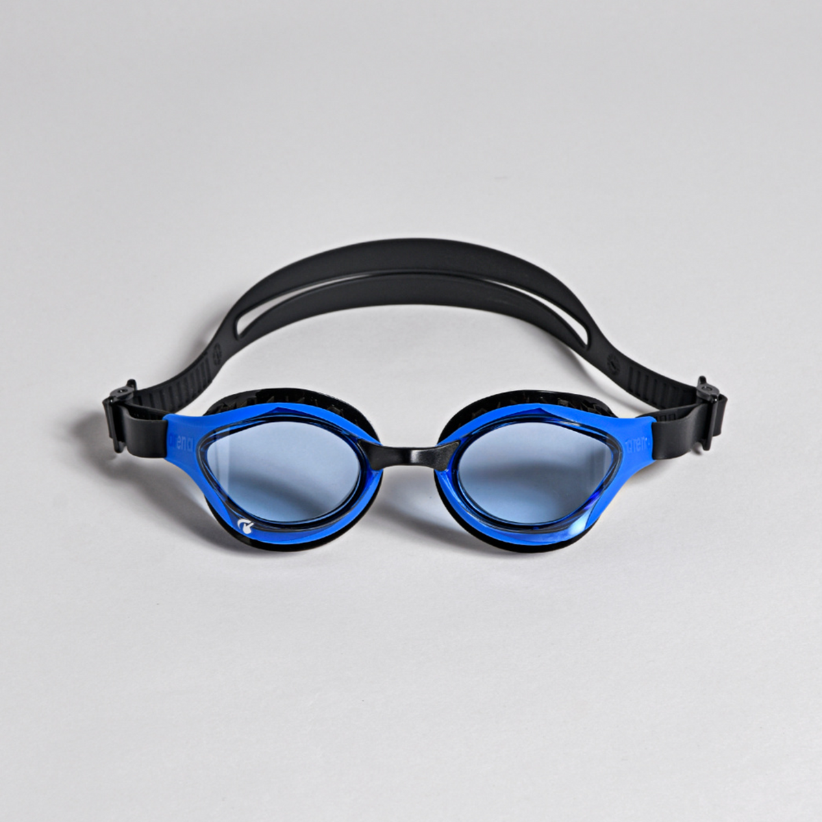 Arena Air-Bold Swipe Trainingsschwimmbrille in BLAU
