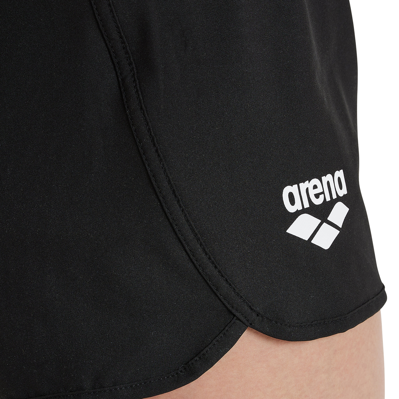 Arena Team Short Solid in SCHWARZ
