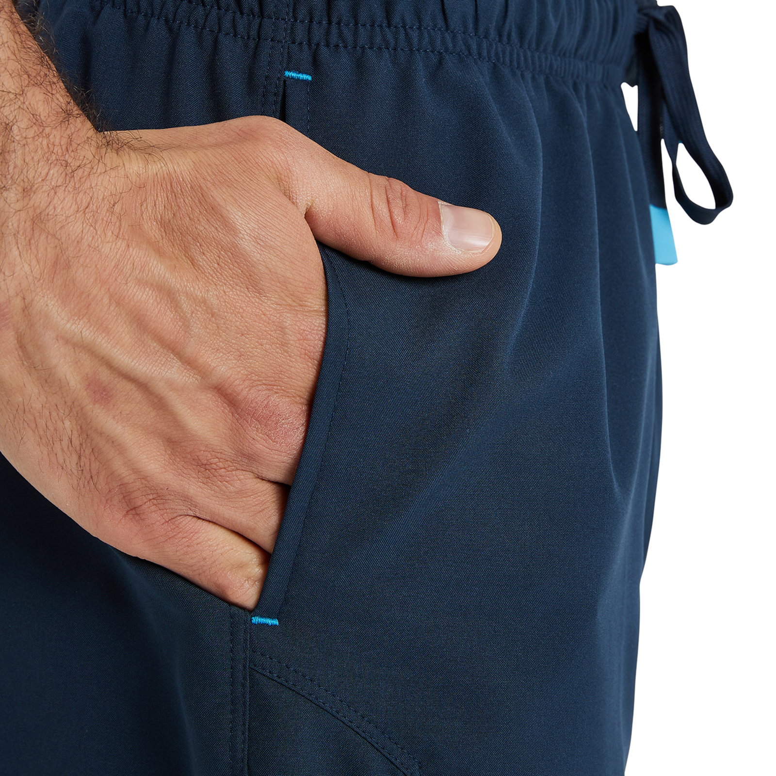 Arena Team Bermuda Panel Short in BLAU