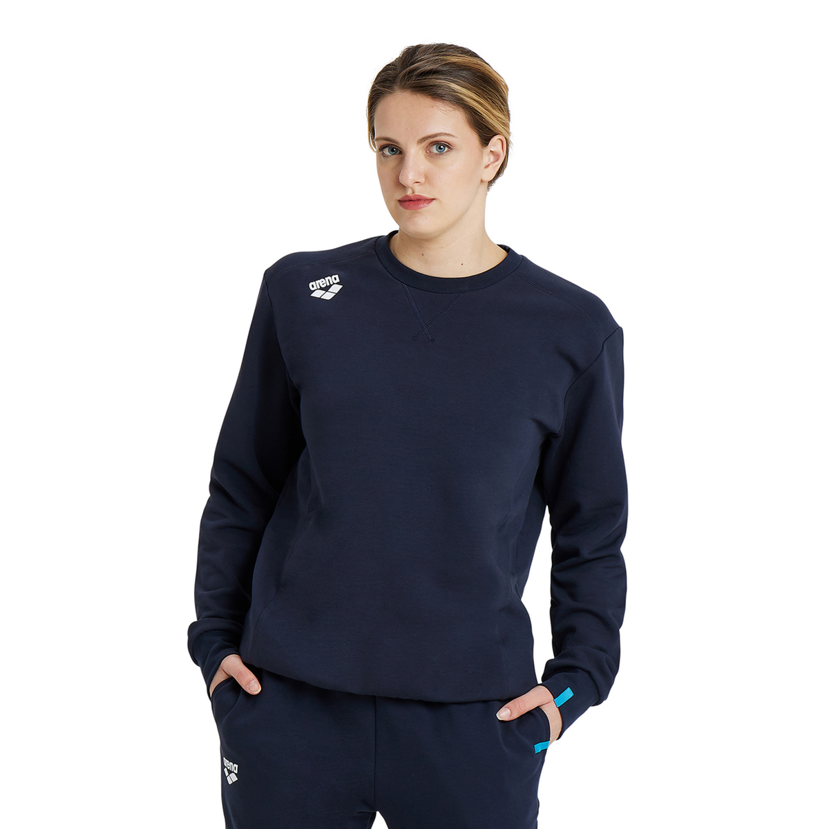 Arena Crew Sweat Solid in BLAU