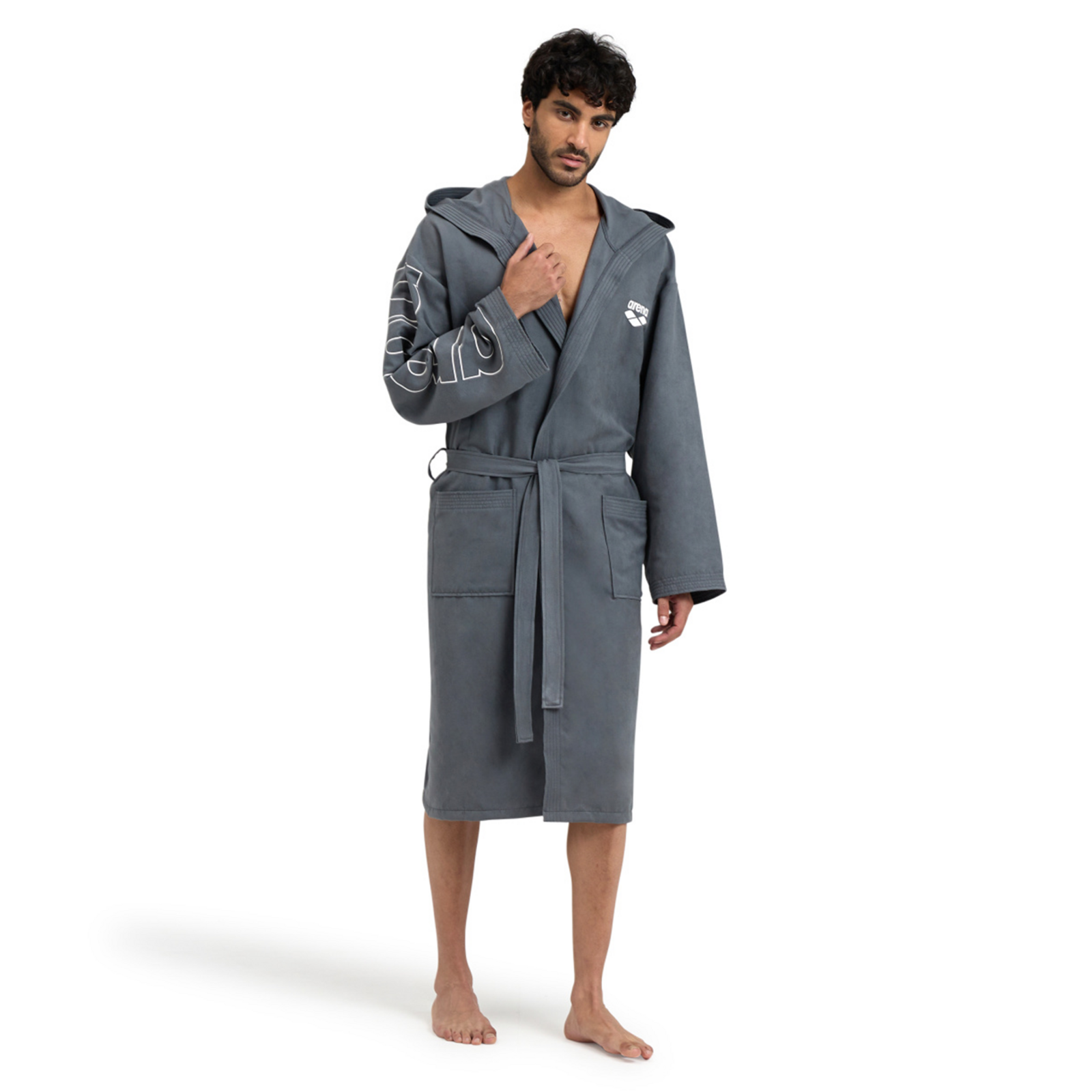 Arena Zeal Plus Bademantel in SCHWARZ