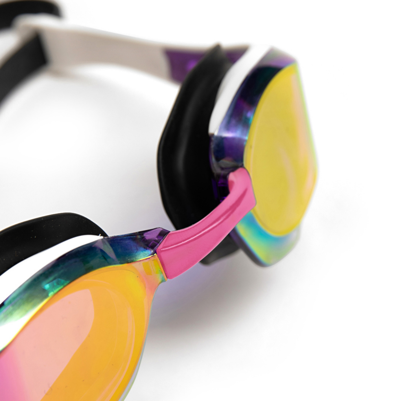 Arena Cobra Edge Swipe Mr Trainingsschwimmbrille in WEISS