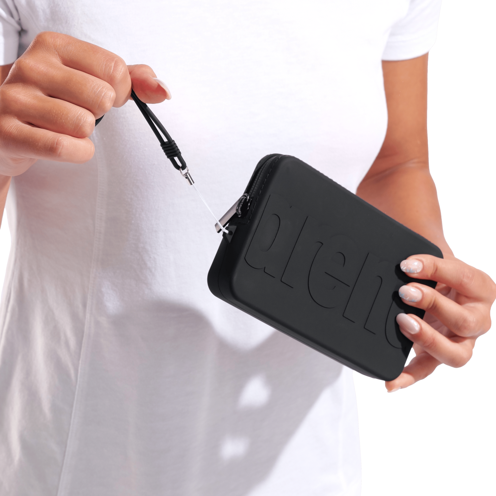Arena Dry Clutch Freizeittasche in SCHWARZ