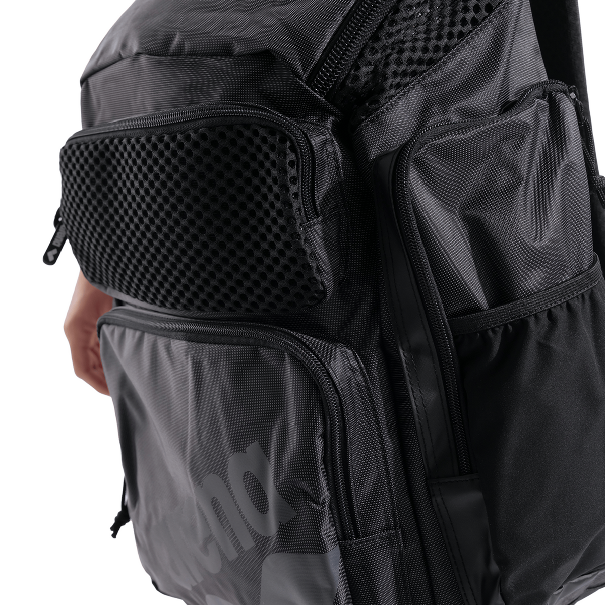 Arena Arena One Go Backback 45L Sportrucksack in SCHWARZ