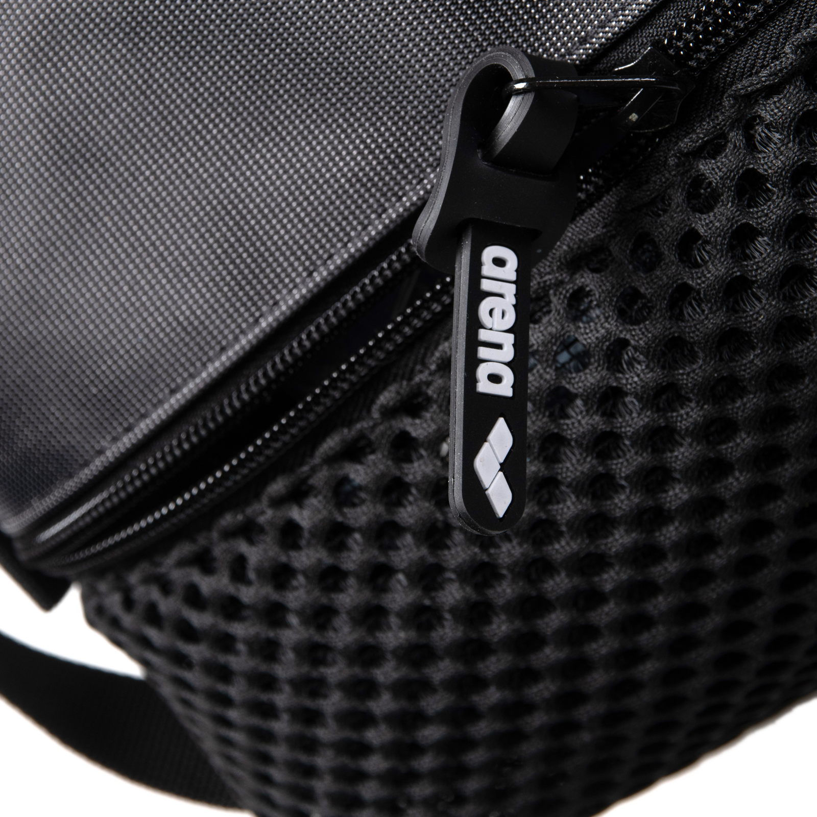 Arena Arena One Go Pocket Bag Freizeittasche in SCHWARZ
