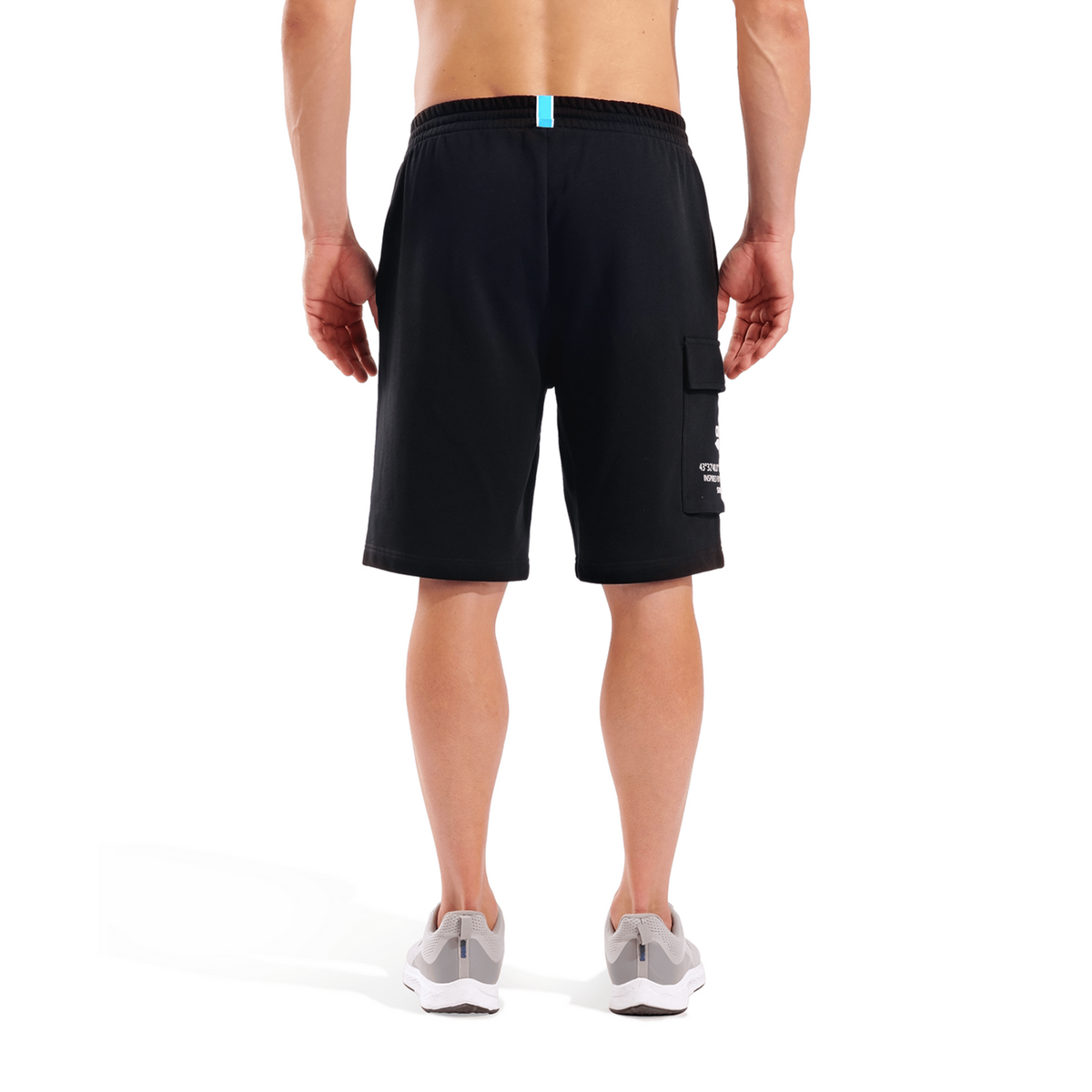 Arena M Arena Graphic Long Bermuda Fleece Short in SCHWARZ