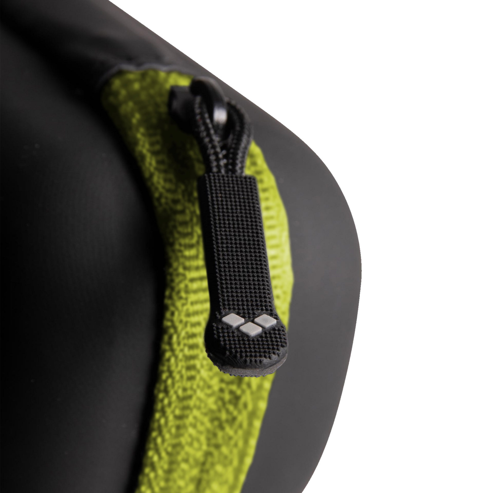 Arena Goggle Case in SCHWARZ