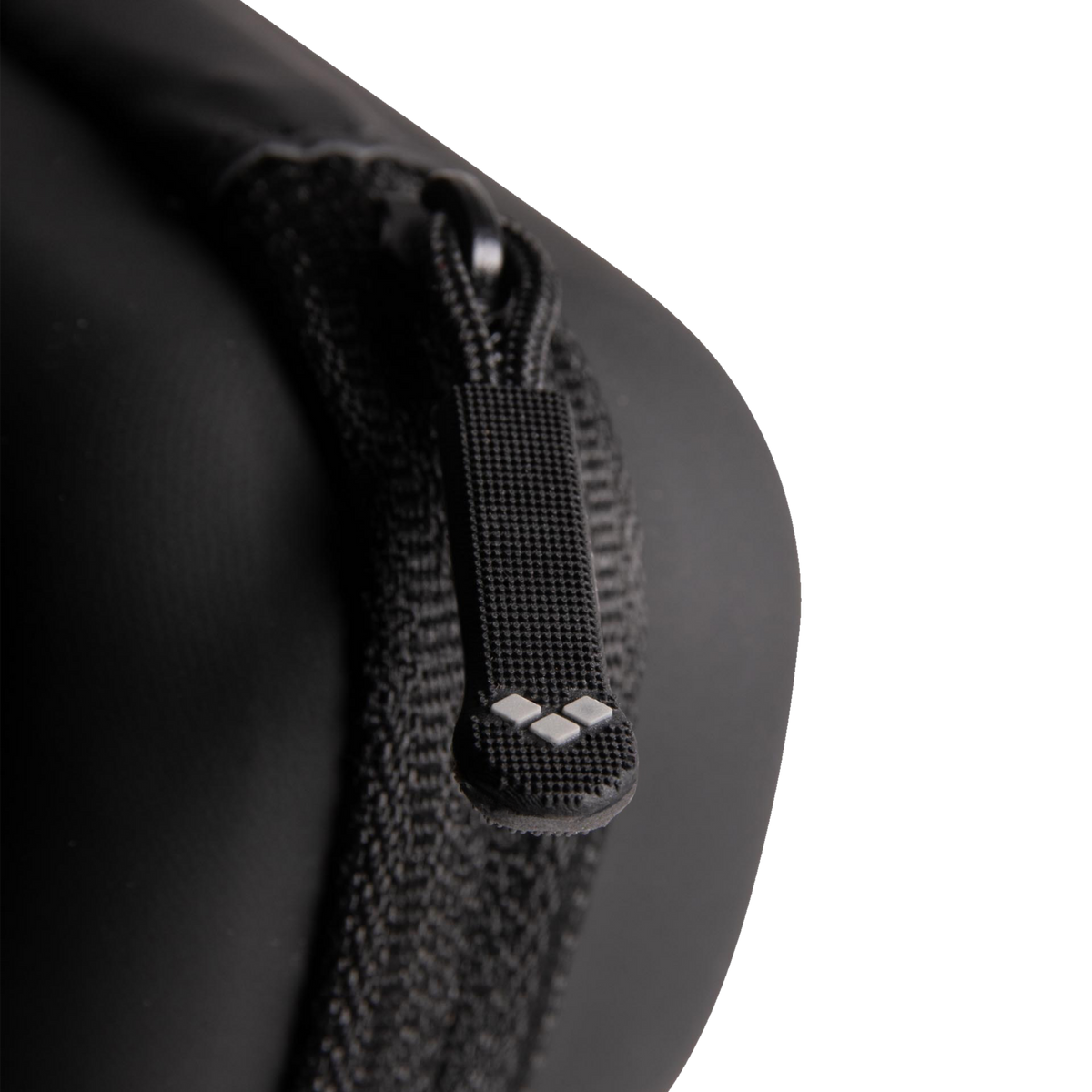 Arena Goggle Case in SCHWARZ