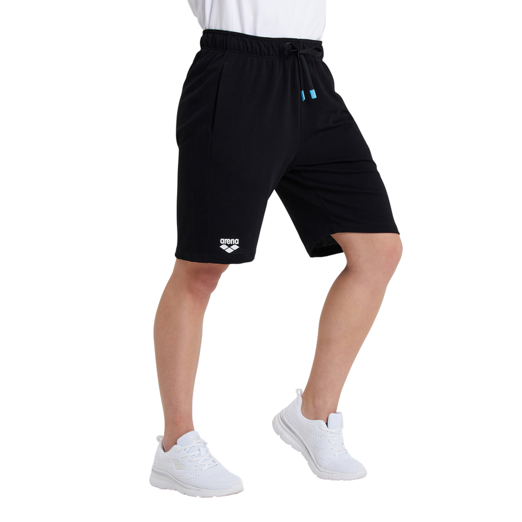 Arena Bermuda Solid Shorts in SCHWARZ
