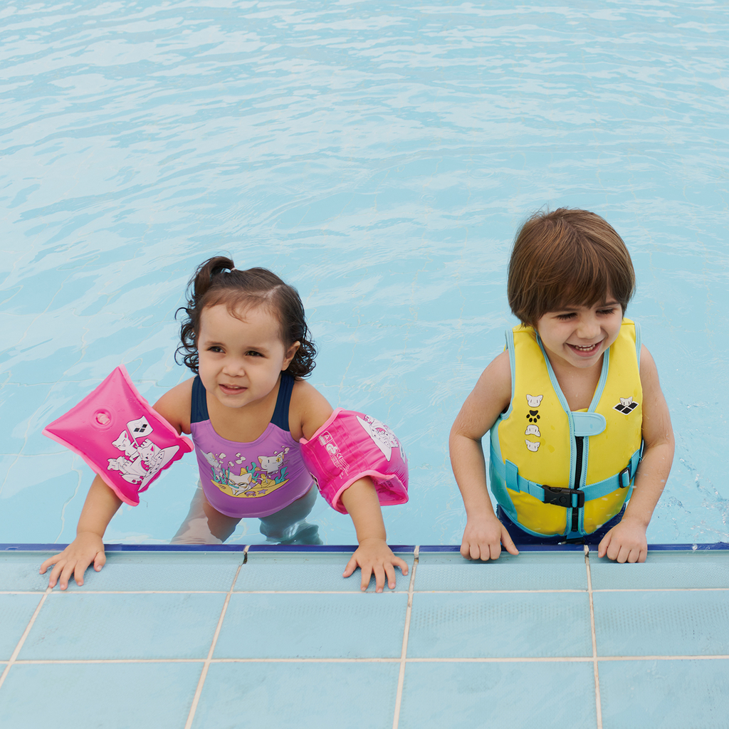 Arena Friends Swim Vest in GELB