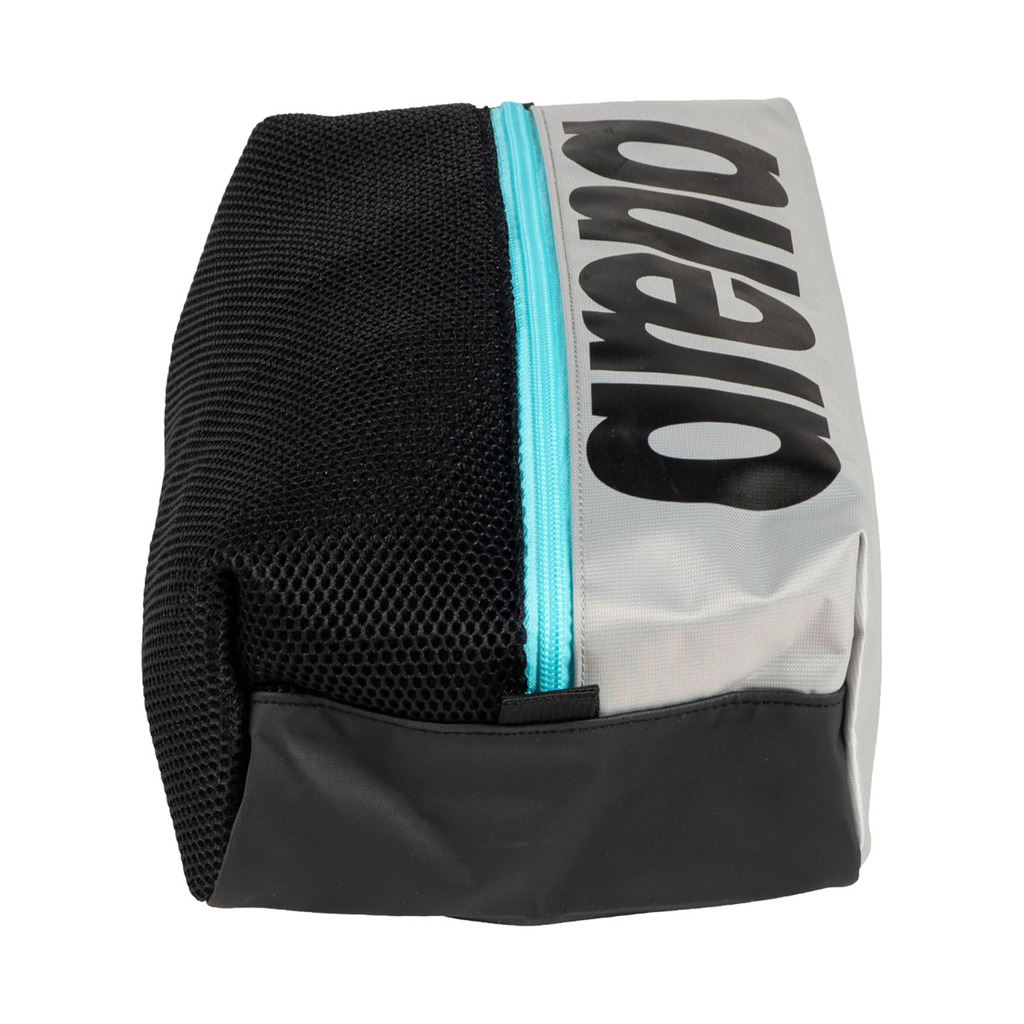 Arena Spiky III Pocket Bag in GRAU