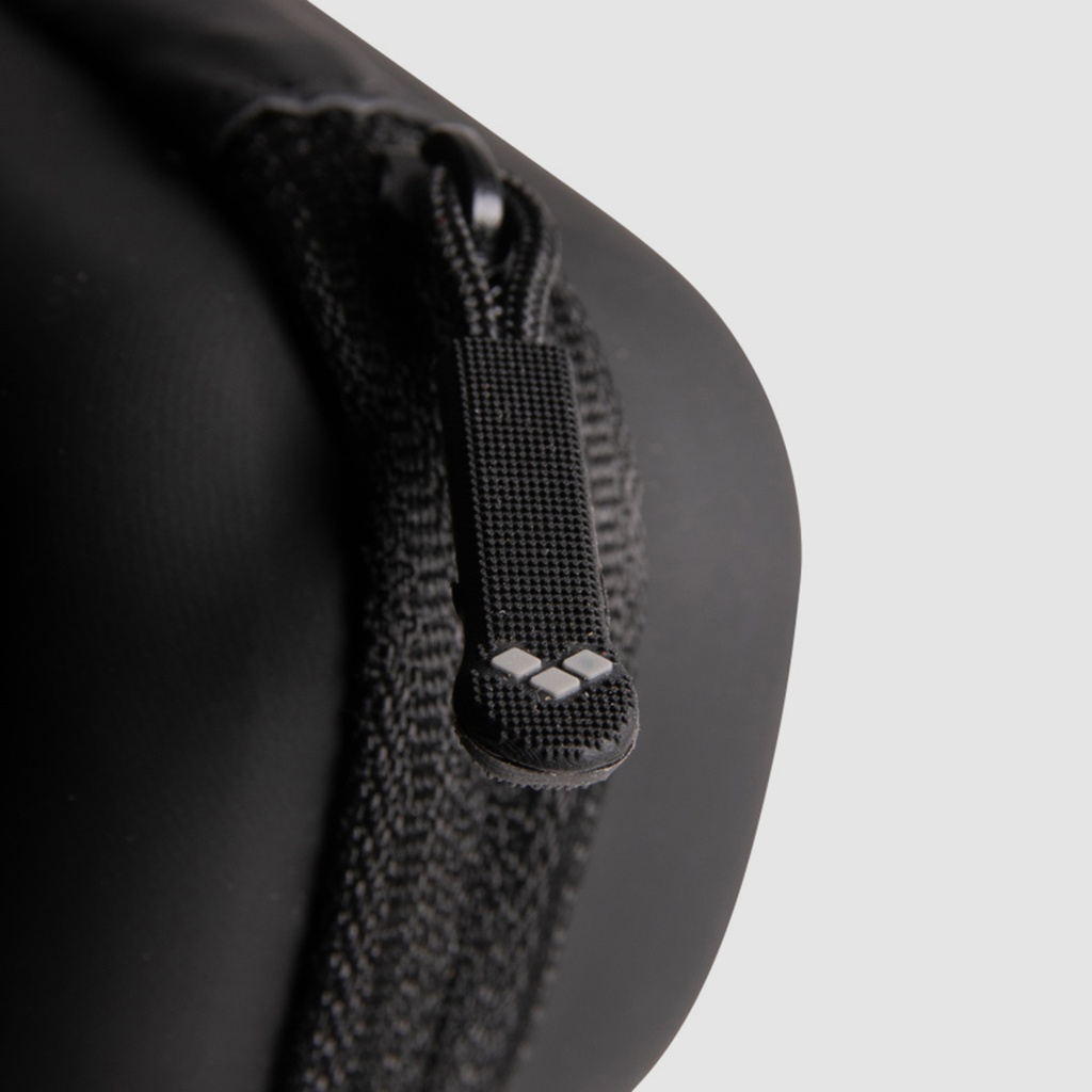 Arena Goggle Case in SCHWARZ