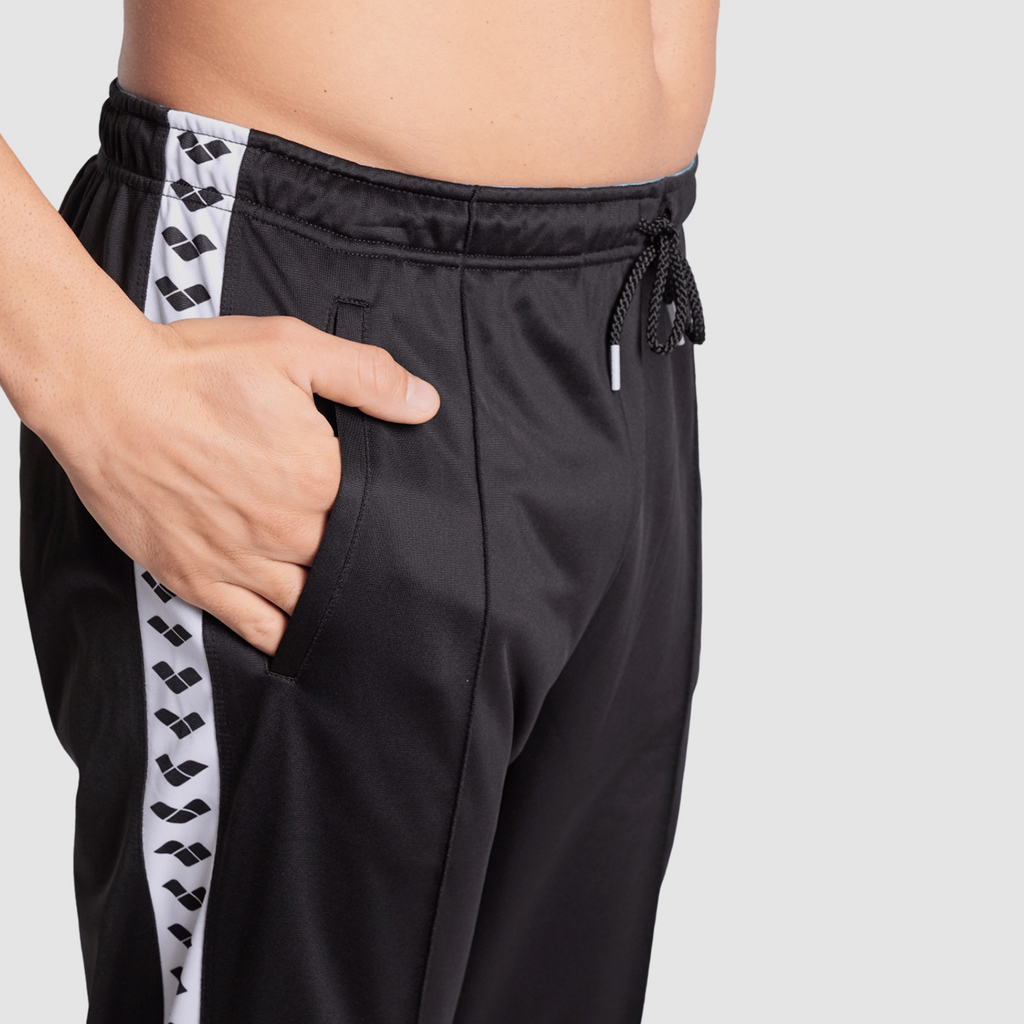 Arena M Relax Iv Team Pant in SCHWARZ