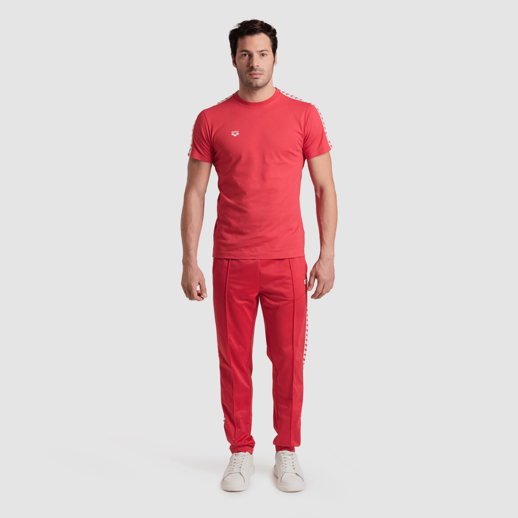 Arena M Relax Iv Team Pant in ROT