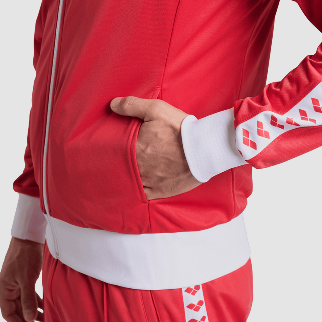 Arena Relax Iv Team Freizeitjacke in ROT