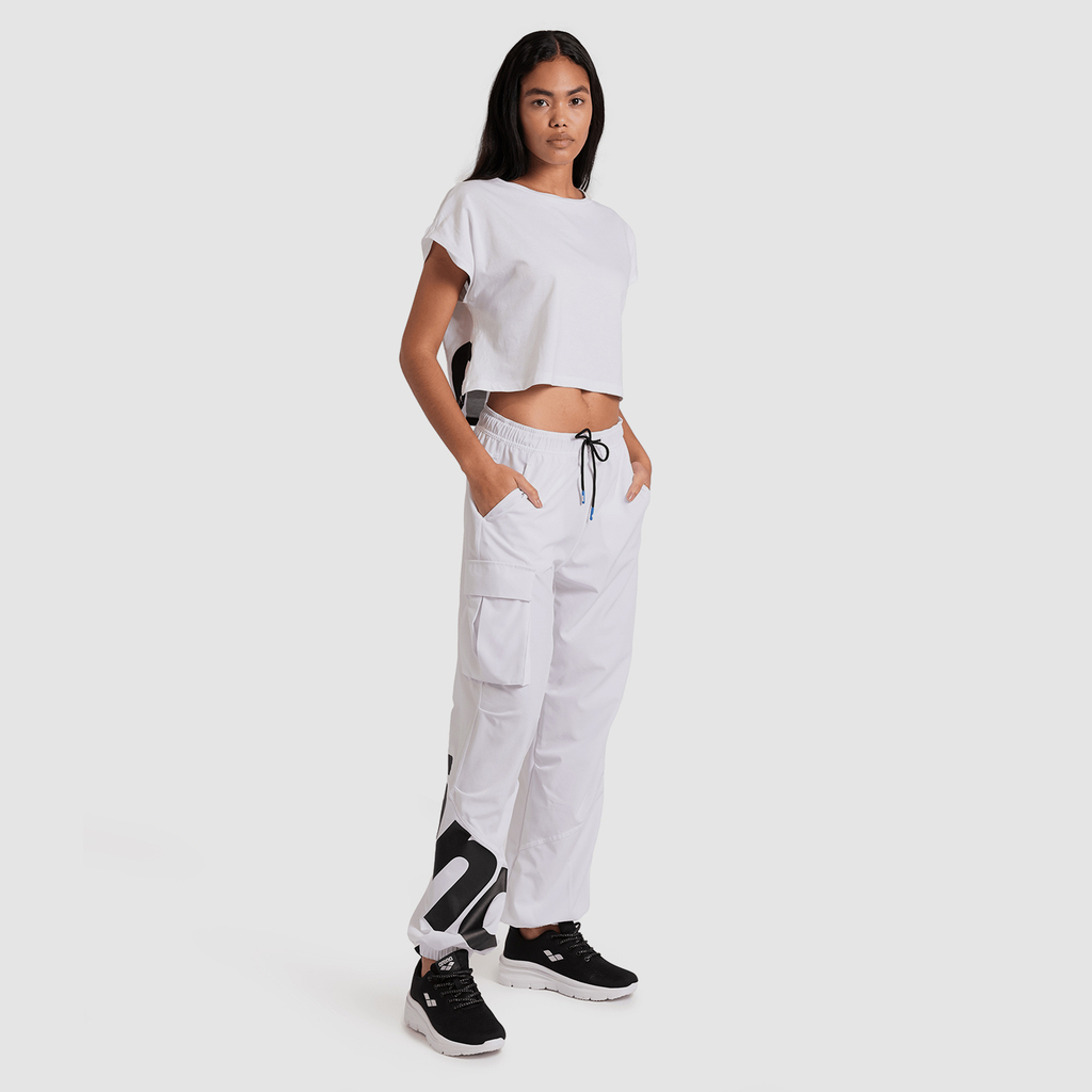 Arena W Arena Logo Crop Tee T-Shirt in WEISS