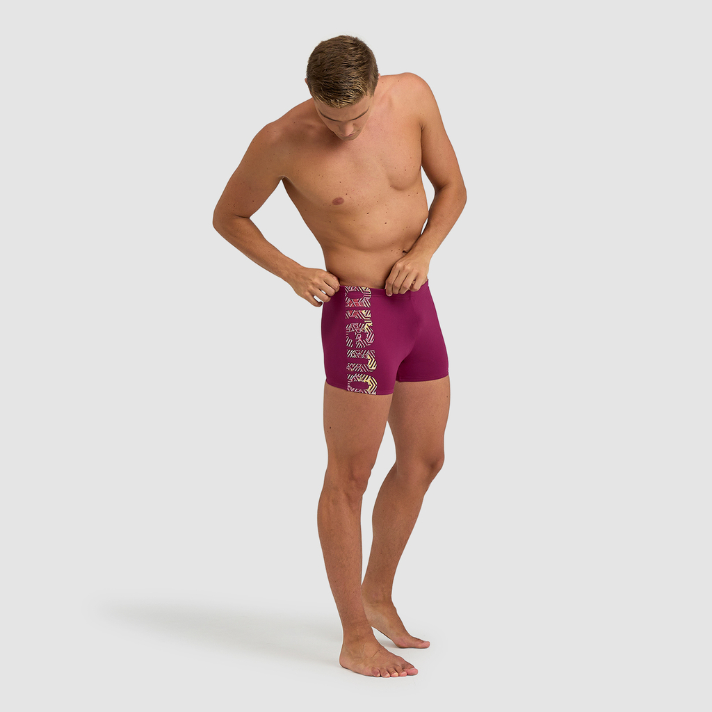 Arena Arena Kikko Pro Swim Short Graphic in ROT