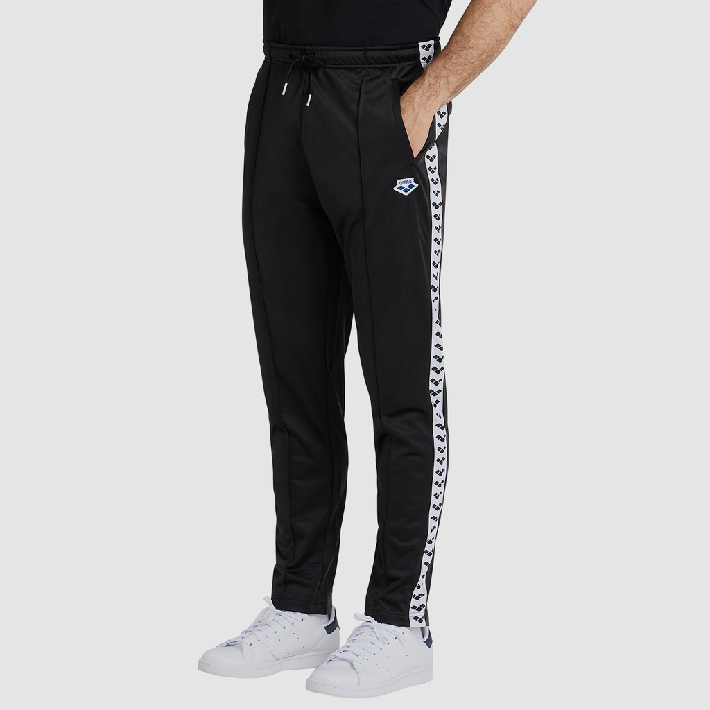 Relax Iv Team Pant black/white/black model_bild_brandshop