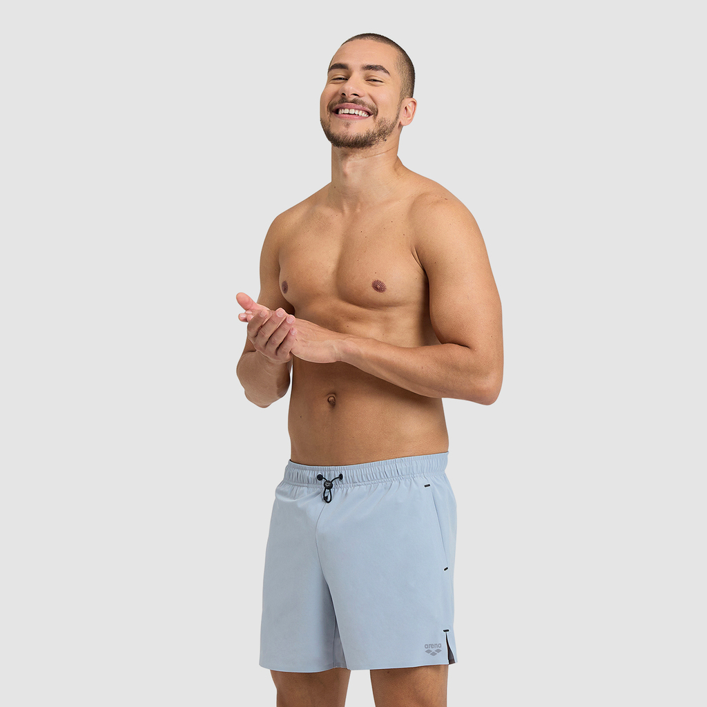 Arena Evo Beach Short Solid grey shadow model_bild_brandshop