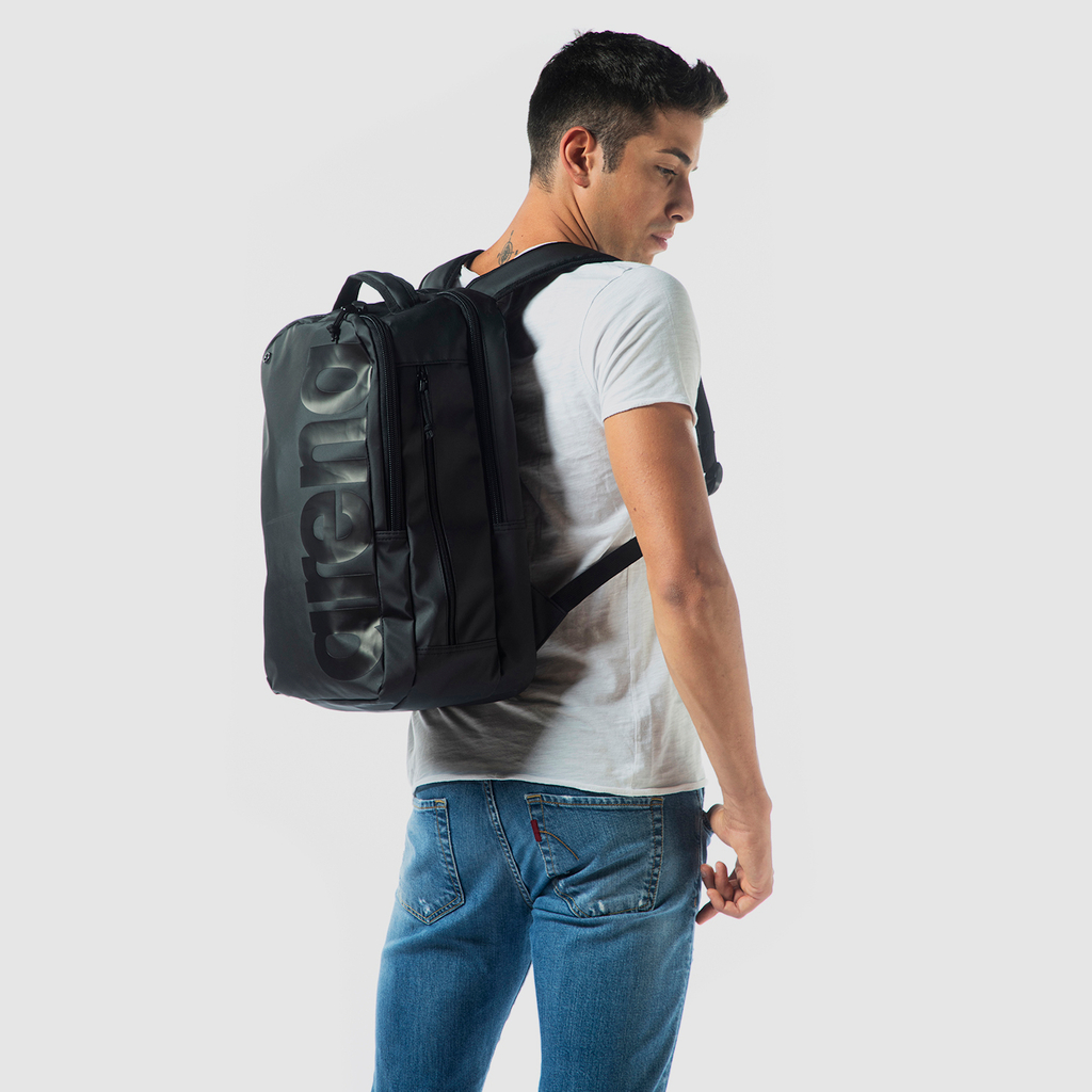 Fast Urban 3.0 Big Logo Rucksack black model_bild_back_brandshop