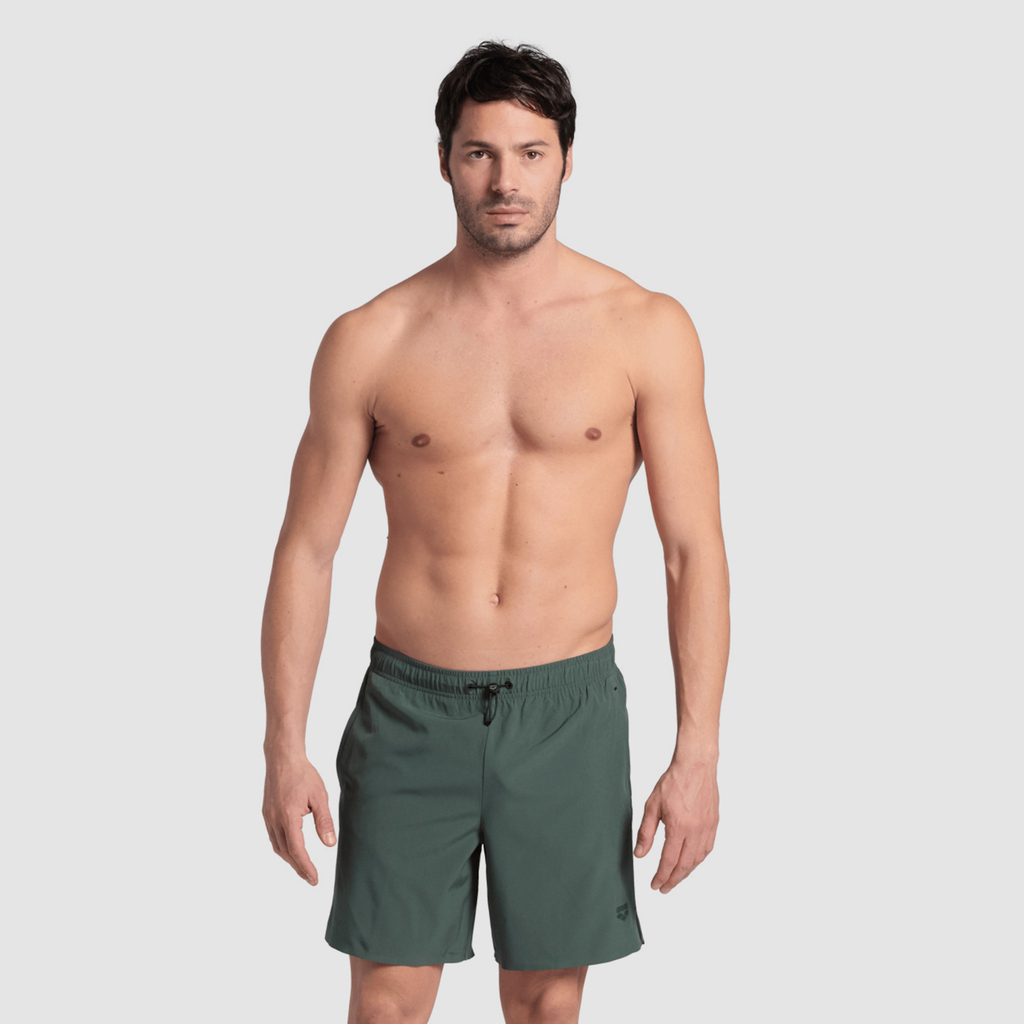 M Arena Evo Beach Boxer Solid Beach Short sage model_bild_brandshop