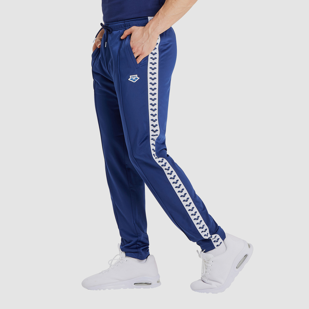 Arena M Relax Iv Team Pant in BLAU