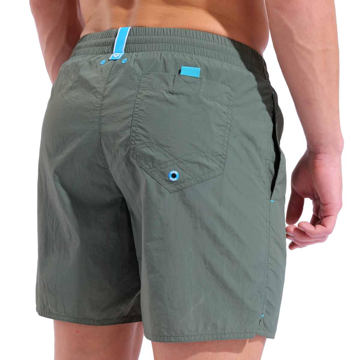 Arena M Arena Solid Boxer Beach Short in GRÜN