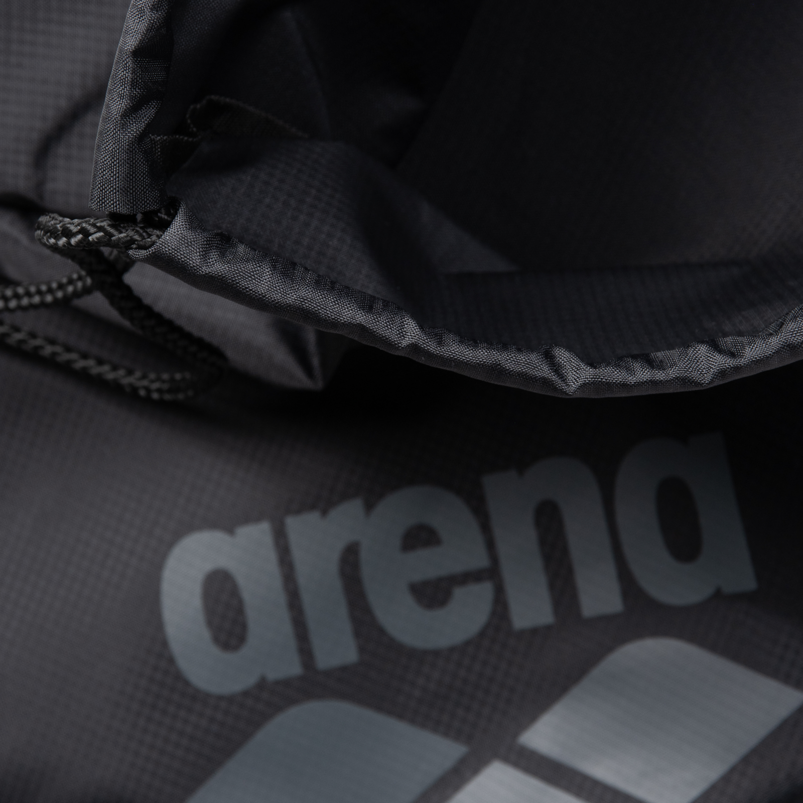 Arena Arena One Go Swimbag Gymbag in SCHWARZ
