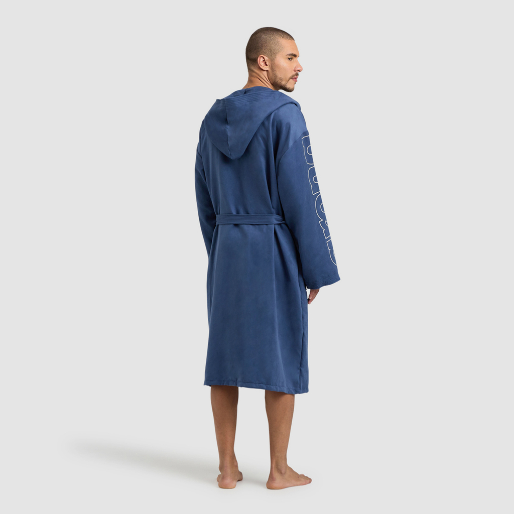 Zeal Plus Bademantel navy/white model_bild_back_brandshop