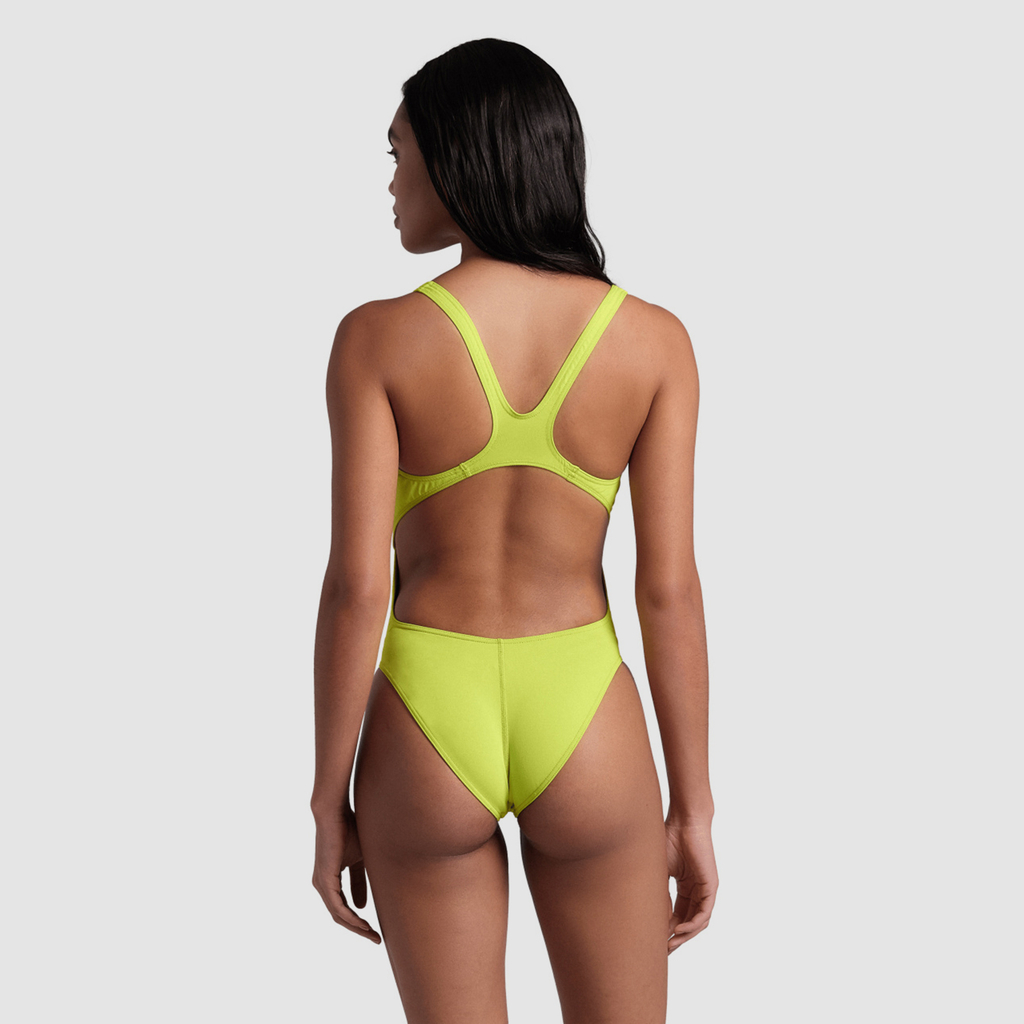 Team Swimsuit Swim Tech Solid Badeanzug soft green model_bild_back_brandshop