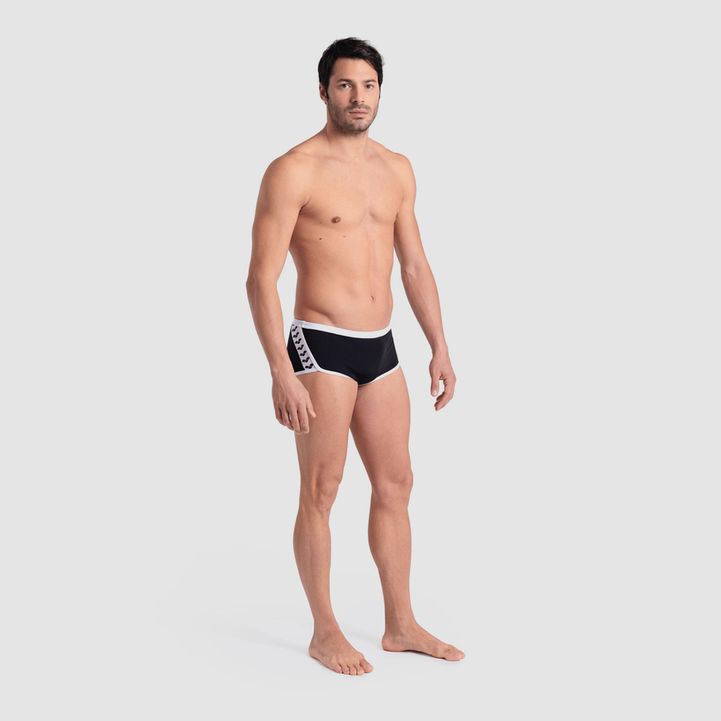 Arena Arena Icons Swim Low Waist Short Solid in SCHWARZ