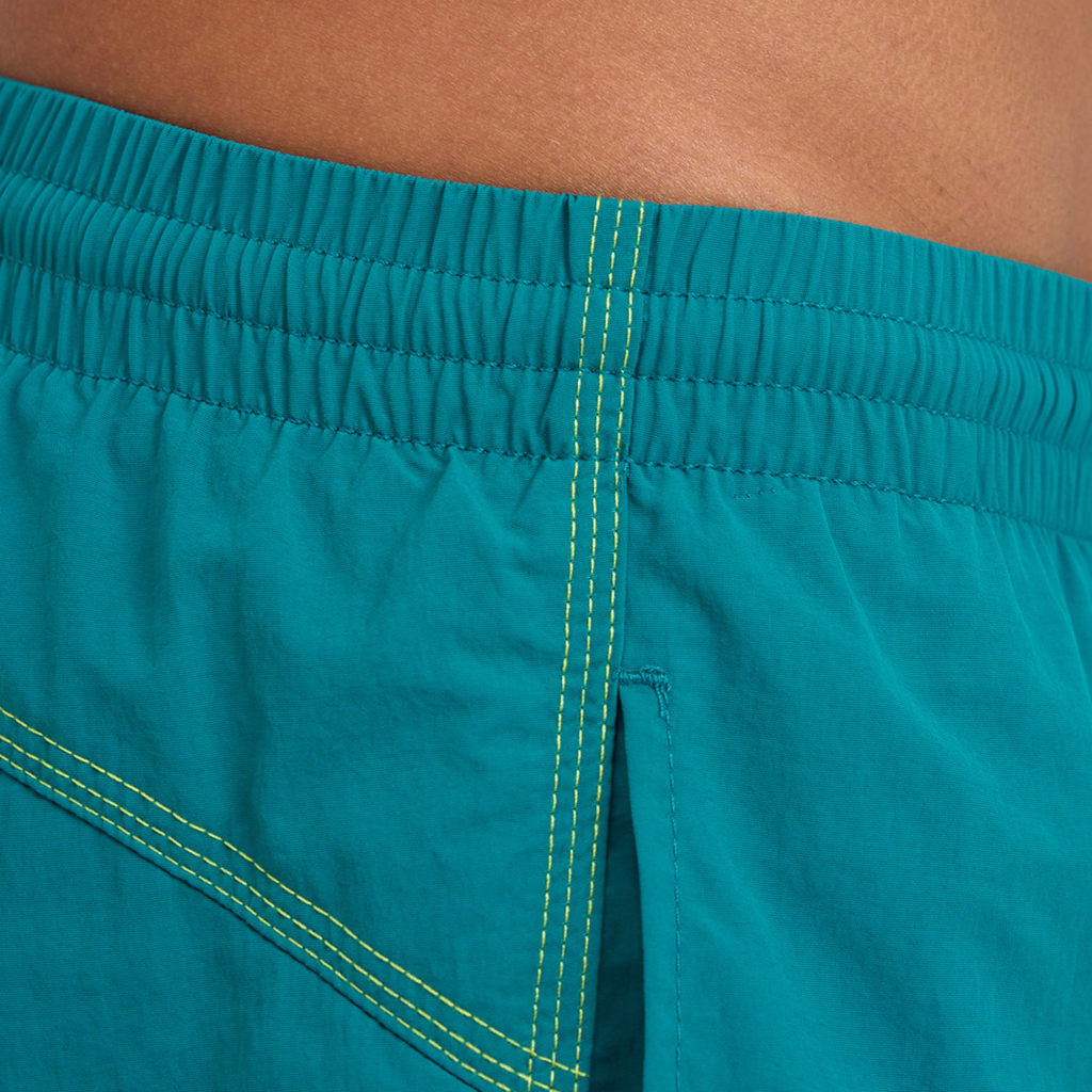 Arena Bywayx R Beach Short in GRÜN