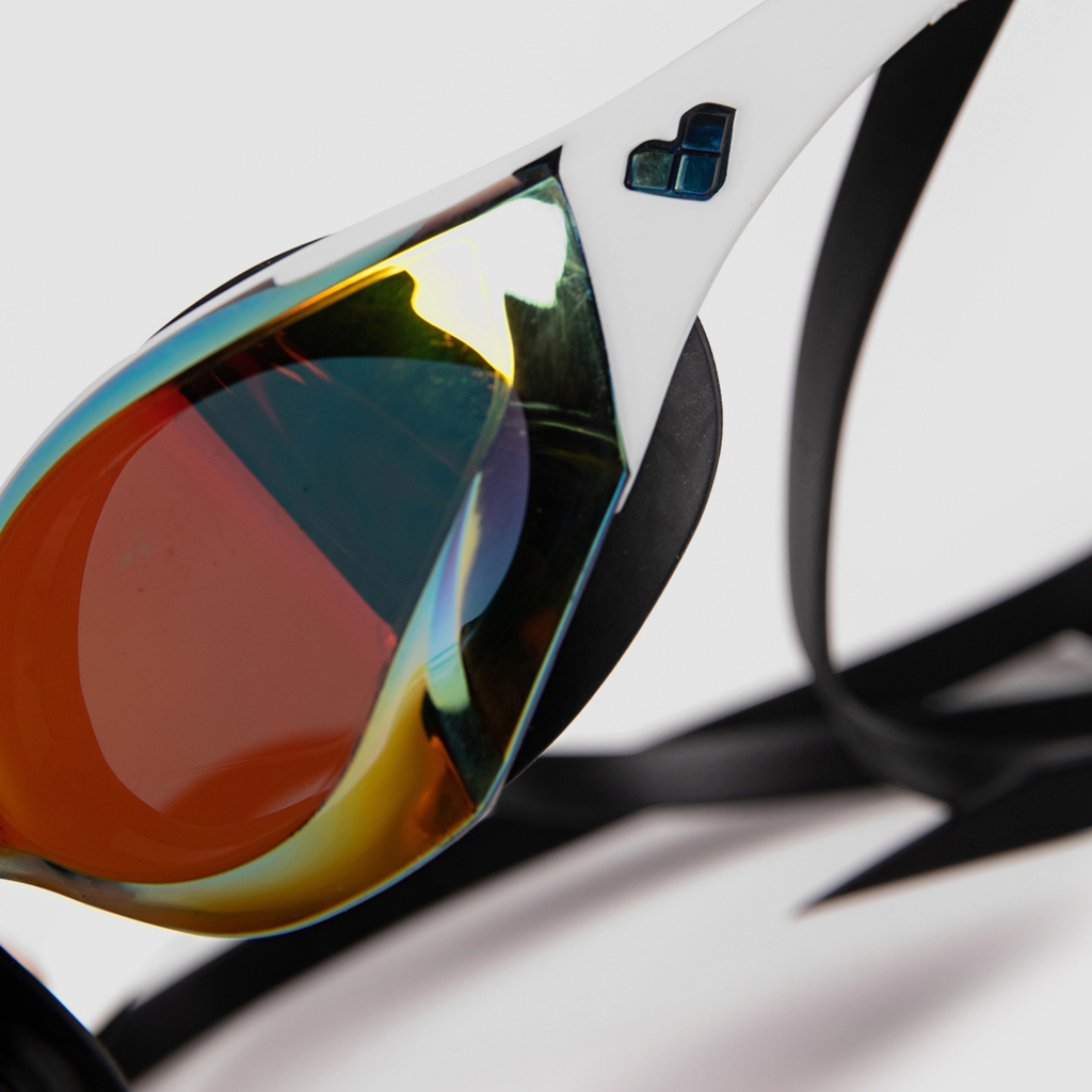 Arena Cobra Edge Swipe Mr Wettkampfschwimmbrille in WEISS