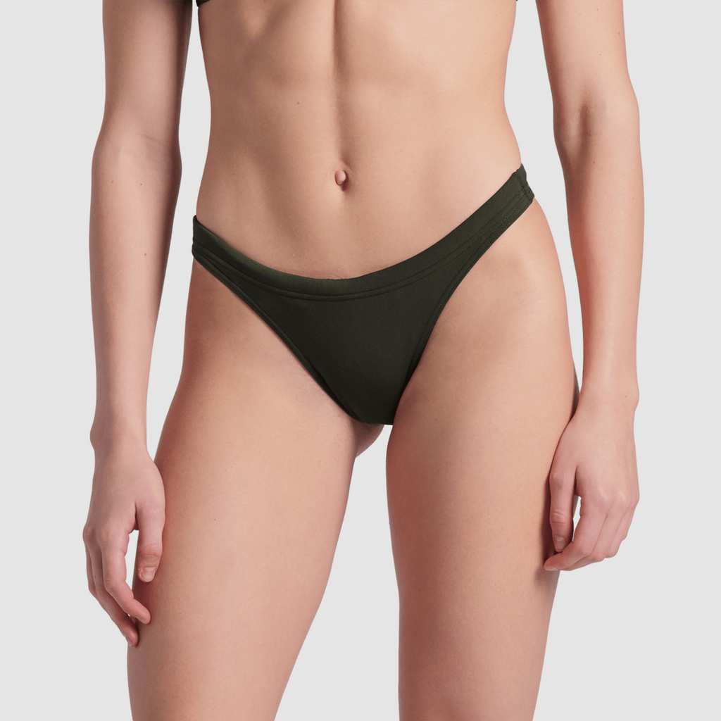 Team Swim Bottom Solid Bikini dark sage model_bild_brandshop