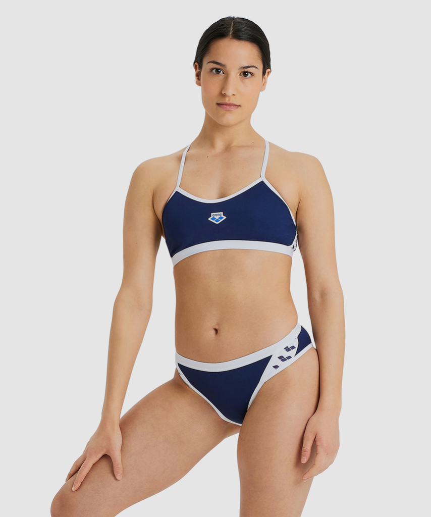 Arena Icons Bikini Cross Back Solid Bikini navy/white model_bild_brandshop