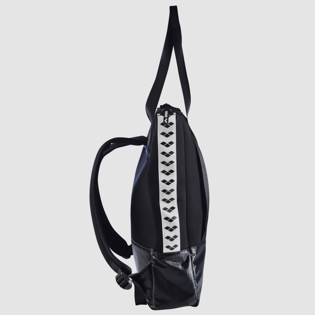 Arena Fast Tote Rucksack in SCHWARZ