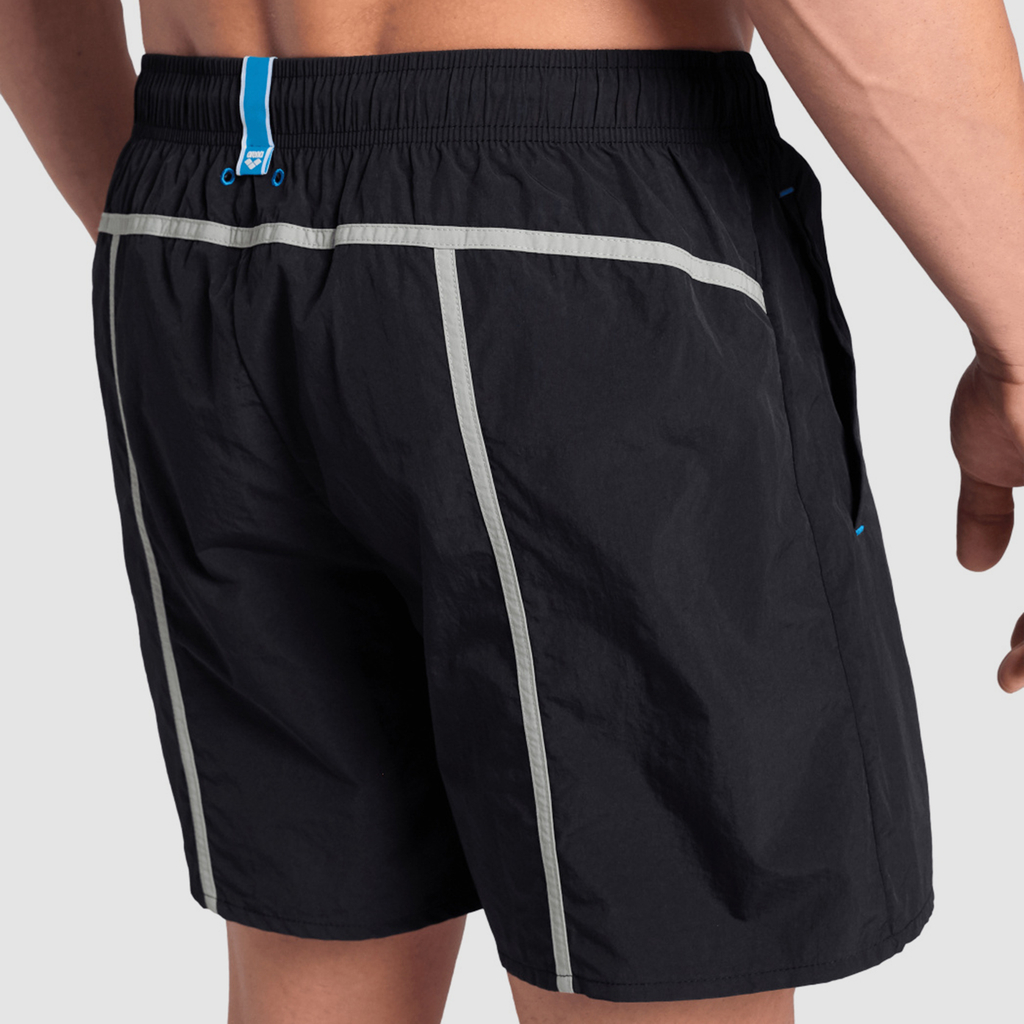 Arena M Arena Pro_File Beach L-Short Beach Short in SCHWARZ