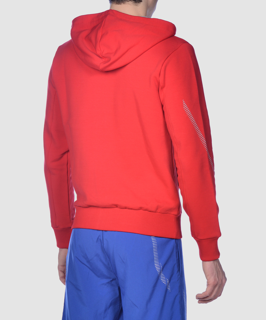 Tl Hooded Jacket red model_bild_back_brandshop