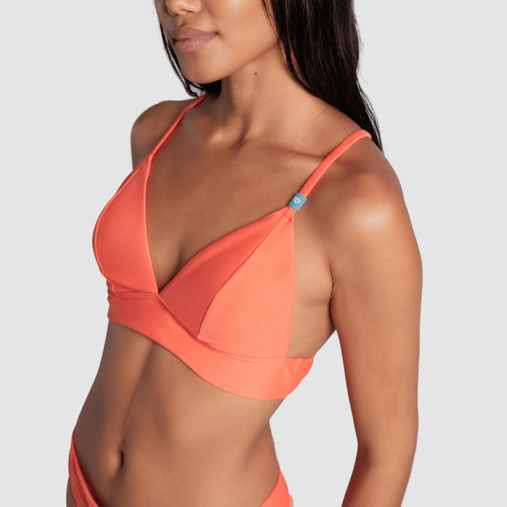 Arena W Arena Essentials Bikini Triangle Bikini Set in ROT